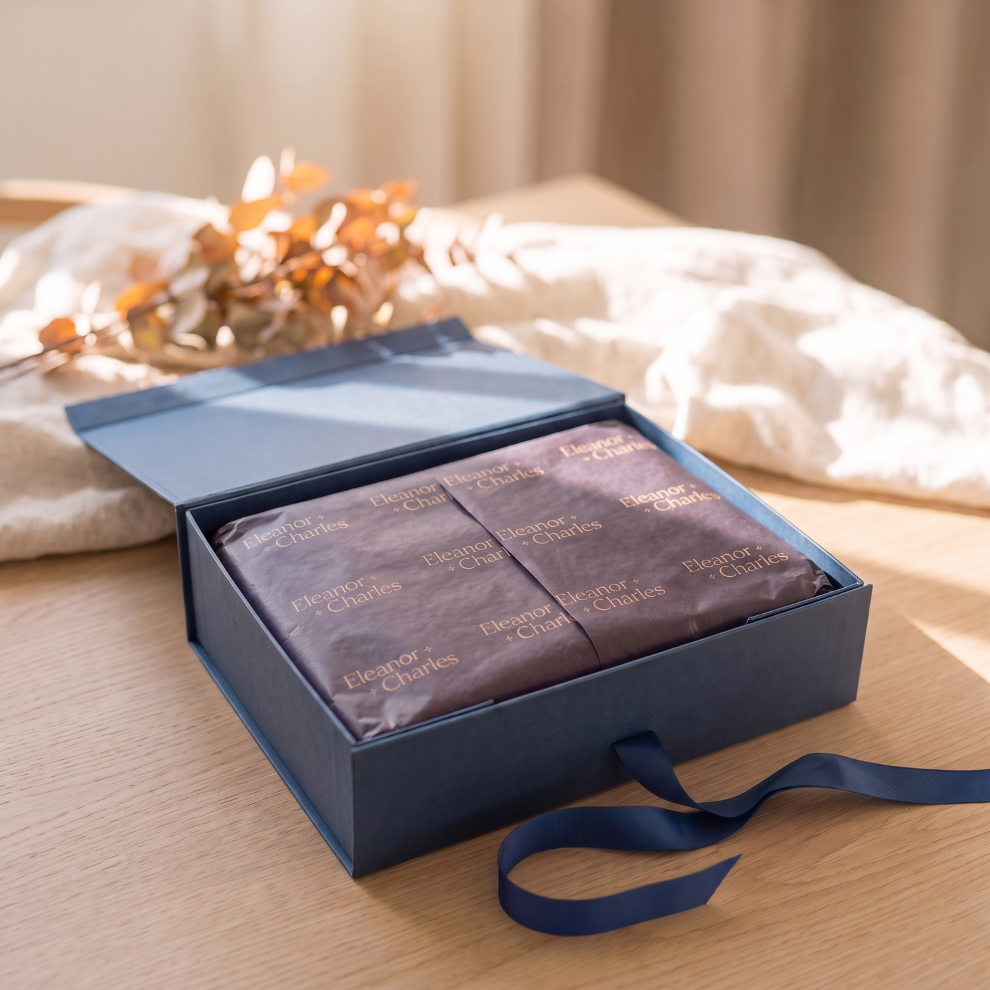 Ribbon Tie Magnetic Gift Box